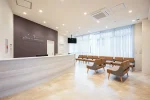 ぜぜ駅前ひふ科・形成外科クリニック